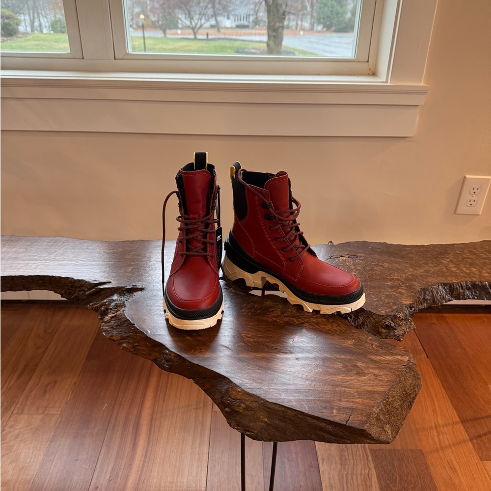 Sorel Womens Brex Lace Up Waterproof Leather Ankle Boots Warp Red Black Size 6.5